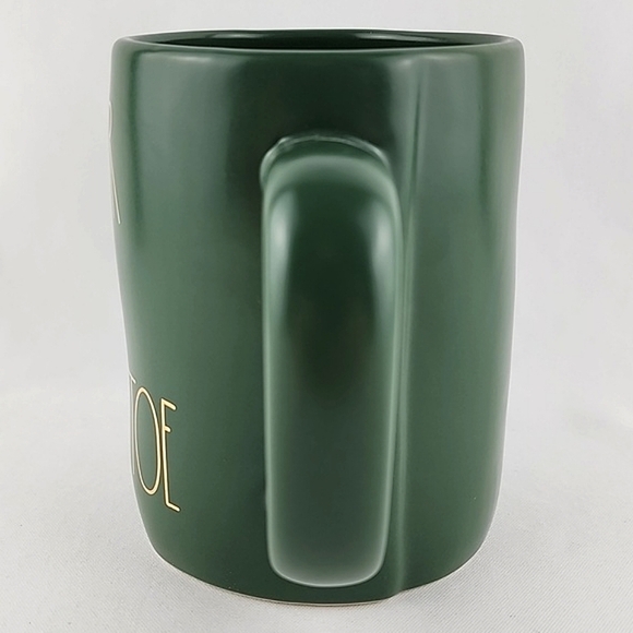 ⭐️2/ $50⭐️  Rae Dunn Green Coffee Mug UNDER THE MISTLETOE Gold Letters - Picture 5 of 11